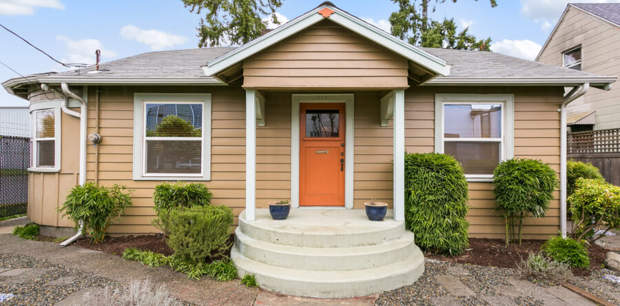 214 S Findlay Street Seattle WA 98108 – SOLD