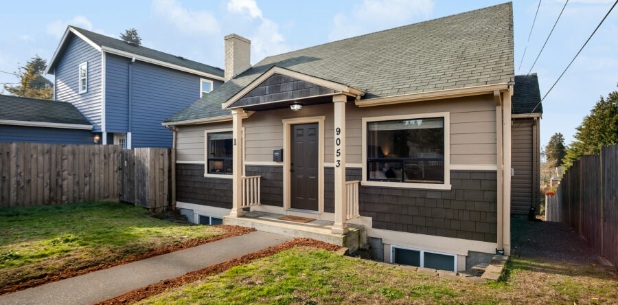 9053 9th Avenue SW Seattle, WA 98106- SOLD